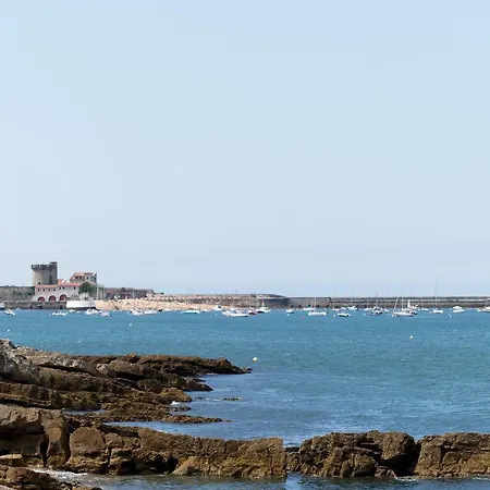 Etxe Ttippi Hébergement de vacances